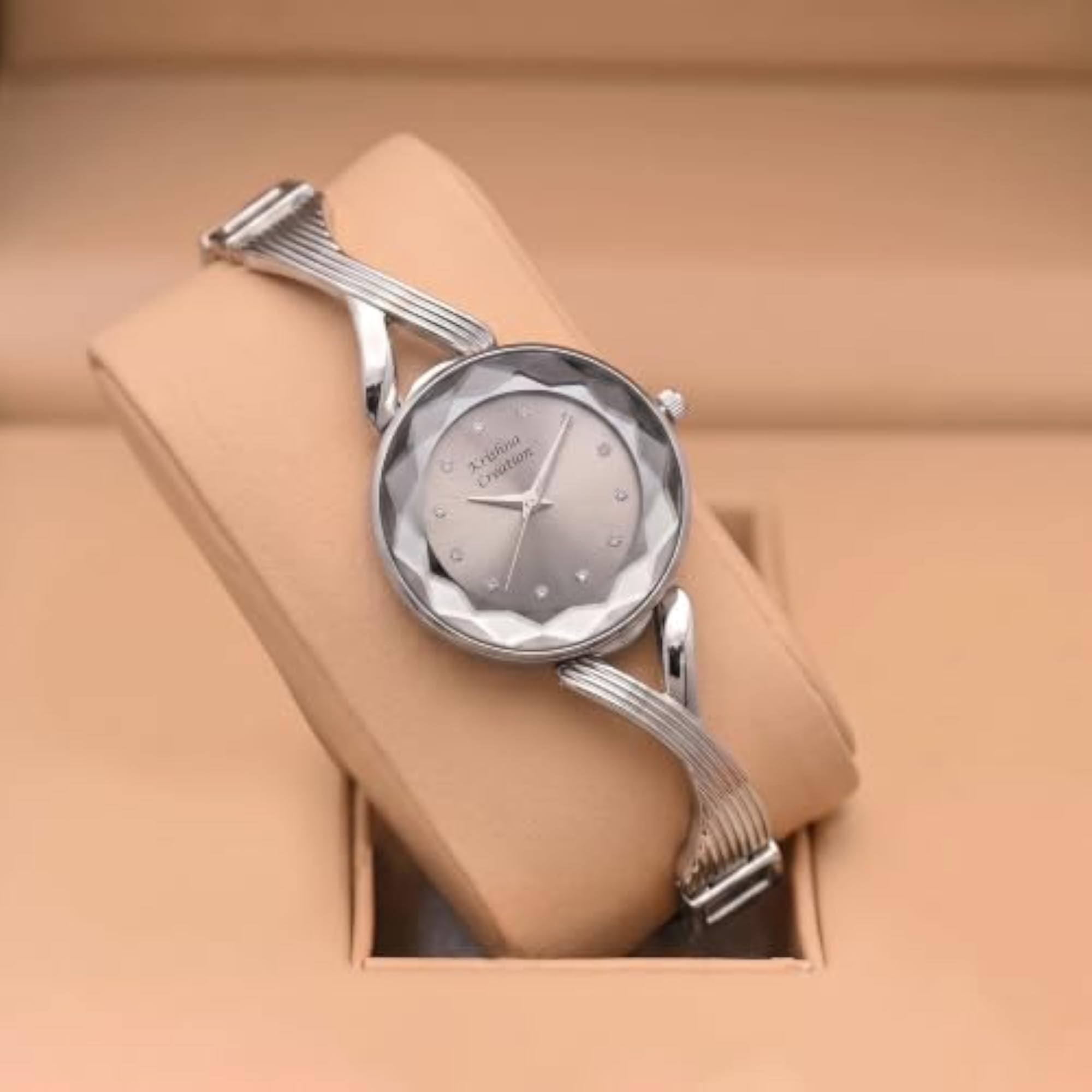 Women's Elegant Silver Analog Quartz Bracelet Watch with Diamond Dial