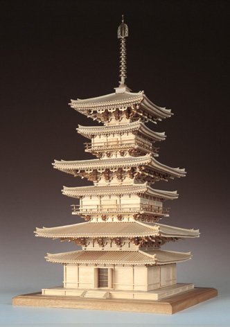 Amazon | 【完成品】＜白木仕様＞ 木製建築模型 薬師寺・東塔 （1/75