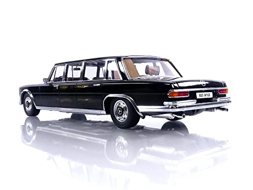 Modelo a escala 1:18 KscaleK coche coleccionable rojo miniatura 3