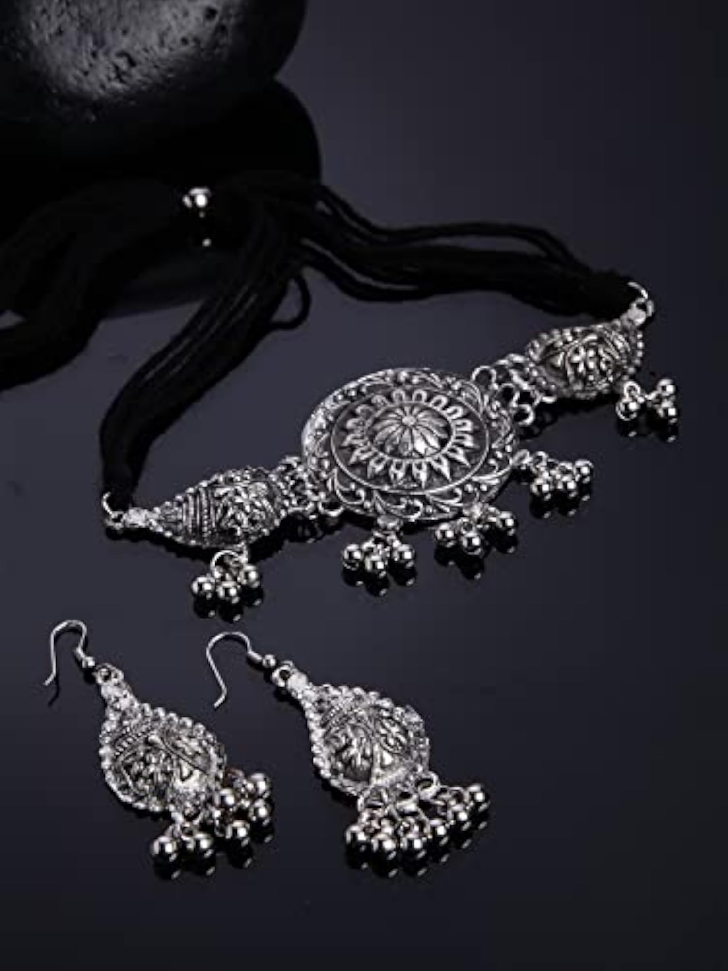 Stylish Traditional Oxidised Silver Necklace Jewellery Set