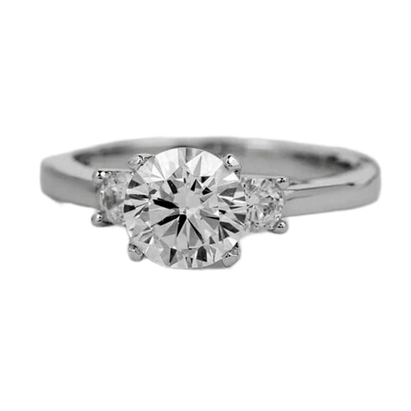 Bague imposante en argent pour sublimer vos tenues de soirée et grands événements
