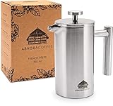 EINFACHE HANDHABUNG: Um mit dem Kaffeebereiter von Abnoba-Coffee frischen Kaffee aufzubrühen benötigt man lediglich Kaffeepulver und heißes Wasser. Das Kaffeepulver mit dem heißen Wasser in die French Press geben, einige Minuten ziehen lassen und anschließend den Siebstempel nach unten drücken. Dieses Prinzip hat sich im Haushalt, dem Büro und in der gehobenen Gastronomie bewährt. Eine detaillierte Anleitung zur Zubereitung ist für dich in der Verpackung enthalten.