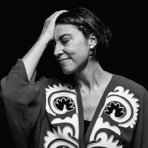 Giovana Madalosso (parte 2): “A psicanálise fortaleceu-me para acreditar na minha escrita, para sair de uma relação de violência doméstica e atravessar a maternidade”