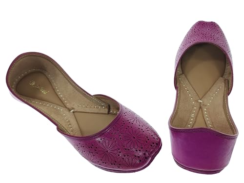 Image of Fulkari Women Cutwork Casual Genuine Soft Leather Jutis | Bite and Pinch Free Juttis | Punjabi Jutti | Girl's Office Flat Ladies Mojari | dailywear Ethnic Juti |