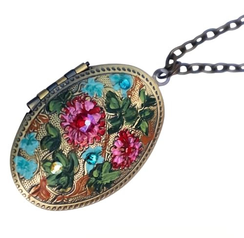 Large Antiqued Gold Plated Vintage Victorian Style Oval Picture Locket