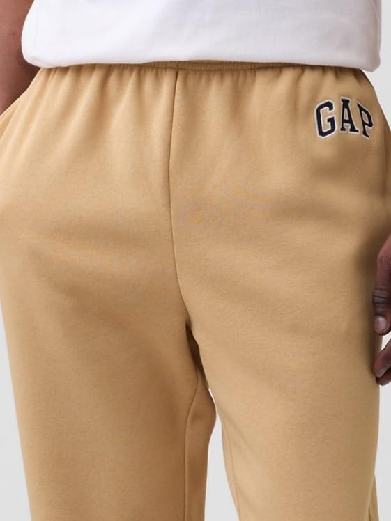 Image of Gap Men Embroidered Standard Fit Ankle Length Joggers