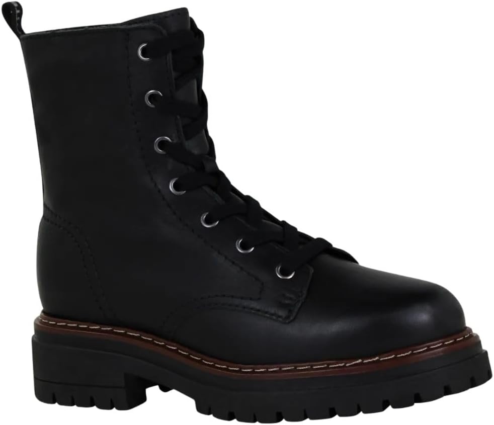 Bota Coturno Couro Bottero Feminina em promoção! Veja a oferta e mais achadinhos de Botas Hoje é o melhor dia para comprar Bota Coturno Couro Bottero Feminina com aquele preço maroto! Promoção! Aproveite a oferta!