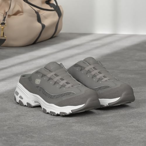 Skechers Women's Resilient Sneakers2