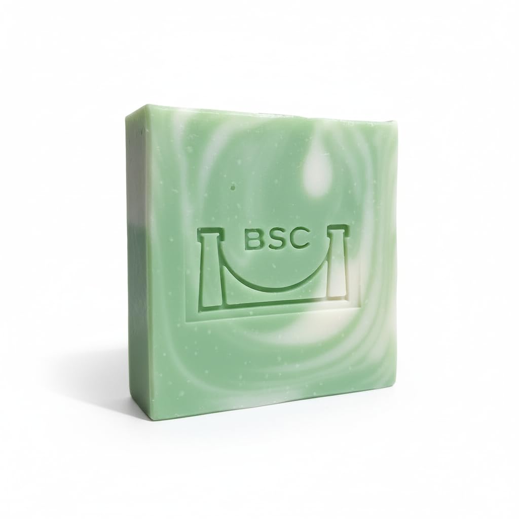 Hademade Coconut and Shea Butter Artisan Soap with Essential oil. (Lime)