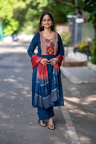 Image of ANNI Designer Women's Rayon Viscose Printed Straight Kurta with Pant & Dupatta