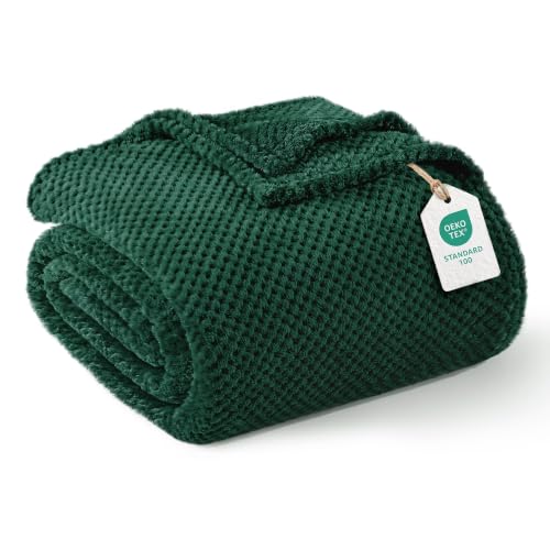 Exclusivo Mezcla Soft Waffle Fleece Bed Blanket Twin Size, Forest Green