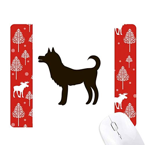 Chien noir mignon en figurine de souris decor de noel foret des bois