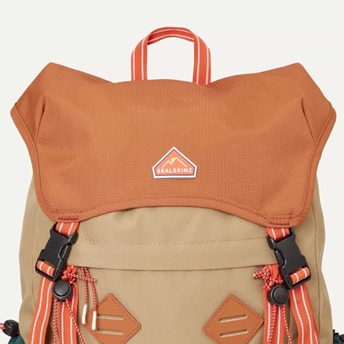 Sac à dos de randonnée SEALSKINZ Buckenham beige pour protéger vos affaires de la pluie en extérieur