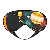 Doux et confortable : fabriqué à partir de polyester avec une finition soyeuse, le masque pour les yeux imprimé Saturne du système solaire est doux, respirant et doux pour la peau, offrant une expérience de port confortable tout au long de la nuit.