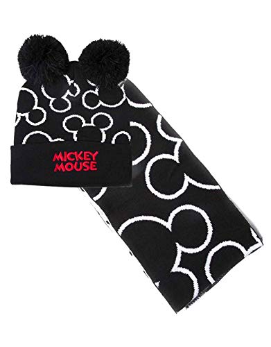 Gorro y bufanda de Mickey Mouse para protegerse del frío en trayectos diarios