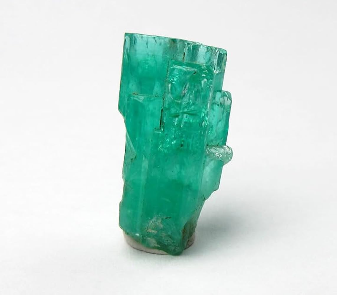 Amazon.co.jp: エメラルド 原石 12.95ct ブラジル産 eme150