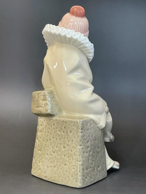 リヤドロ　ピエロ　陶器置物　ピエロ置物 スペインLLADRO(リヤドロ)社の陶器人形の置物『フィギュリン