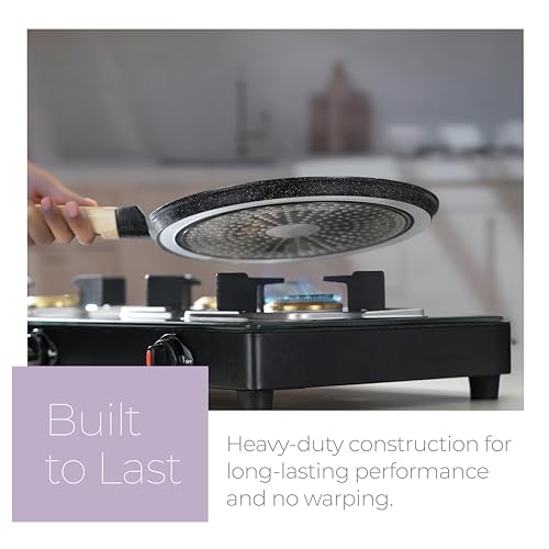 Image of Lifelong Die-cast Flat Roti Tawa with Wooden Finish Handle & Spatula for Dosa, Chapati | 28cm, 1kg | Pre-Seasoned Non-Toxic, Non-Stick & Teflon Free, Durable | Gas & Induction Stove-Friendly (LLDCT28)