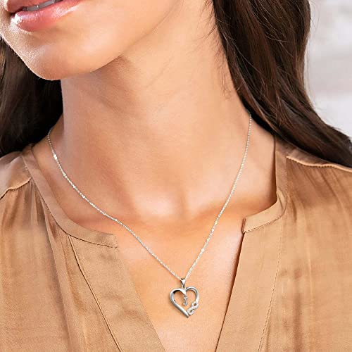 Gifts for Women Heart Initial Necklaces for Women Christmas Gifts for Women Sterling Silver Necklace Heart Necklace Initial Letter Necklace for Women Valentines Day Gifts3