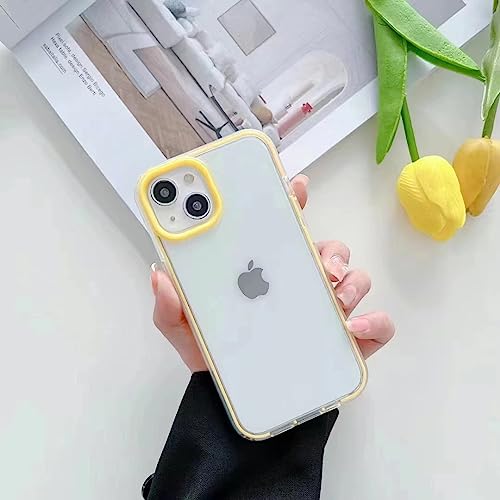 Coque iPhone 13 en silicone liquide effet peau de bébé jaune mat