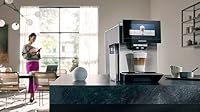 Siemens EQ900, vollautomatische Kaffeemaschine mit Mühle, BaristaMode, eGrinder, beanIdent System, 6.8" iSelect Display, Home Connect App, Edelstahl, TQ905R03 – Ansicht 5