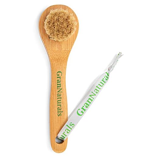 GranNaturals Manual Facial Brush Dry Brushing Scrubber - Natural Bristles for Exfoliation - Promotes Lymphatic Drainage, Deep Cleansing, Gentle Pore Cleaning for Glowing, Soft Skin - Wooden Handle