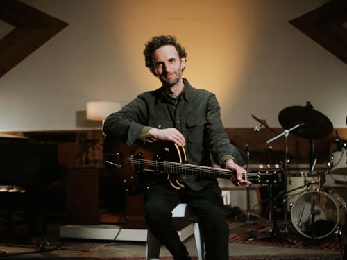 Julian Lage