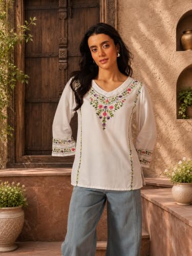 Image of QAZMI Women's Amina Kashmiri Embroidered V-Neck Short Kurti