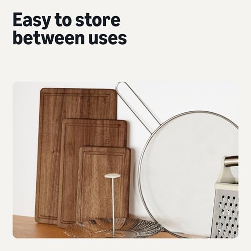 Amazon Basics Wooden Chopping Boards, 3-Piece Set, Acacia Wood, Pre-Oiled with Juice Groove by Amazon Basics - Used condition - Image 5