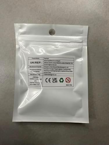 Cute Robot Keyring - Geometric Keychain for Sci-Fi Fans - Image 6