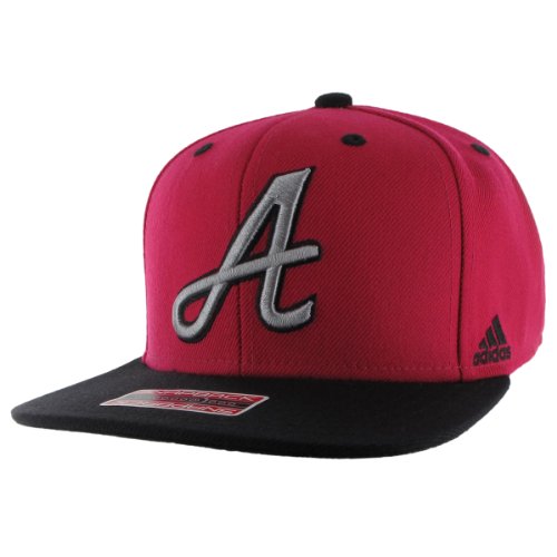 adidas Men's League Strapback Hat Atlanta Braves Baseball Cap, Black/Vivid Berry, One Size