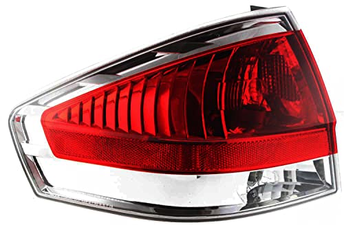 Garage-Pro Tail Light Compatible with Ford Focus 2008 Driver Side