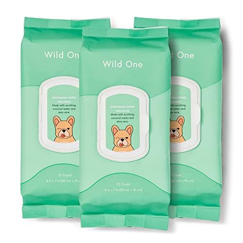 Wild One, Eucalyptus Natural Dog Grooming Wipes, Cruelty-free, resealable lid, 70 wipes per pouch, 210 Count