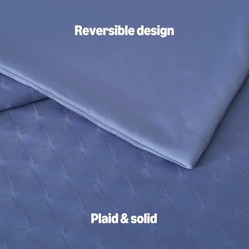 Image of Amazon Basics Cooling Comforter, Soft Lightweight Waffle Weave Blanket for Hot Sleepers, Summer & All Season Bedding to Keep Cool for Night Sweats, 68 inchx90 inch, Twin, Blue
