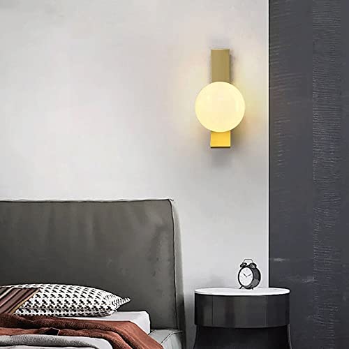 Accesorios de iluminación modernos con acabados de latón fino 3