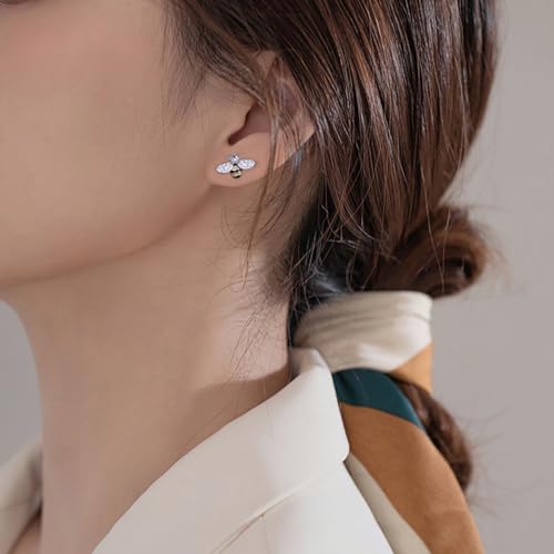 Reffeer Solid 925 Sterling Silver Cute Bee Earrings Stud for Women Teens Small Freshwater Pearl Bee Earrings2