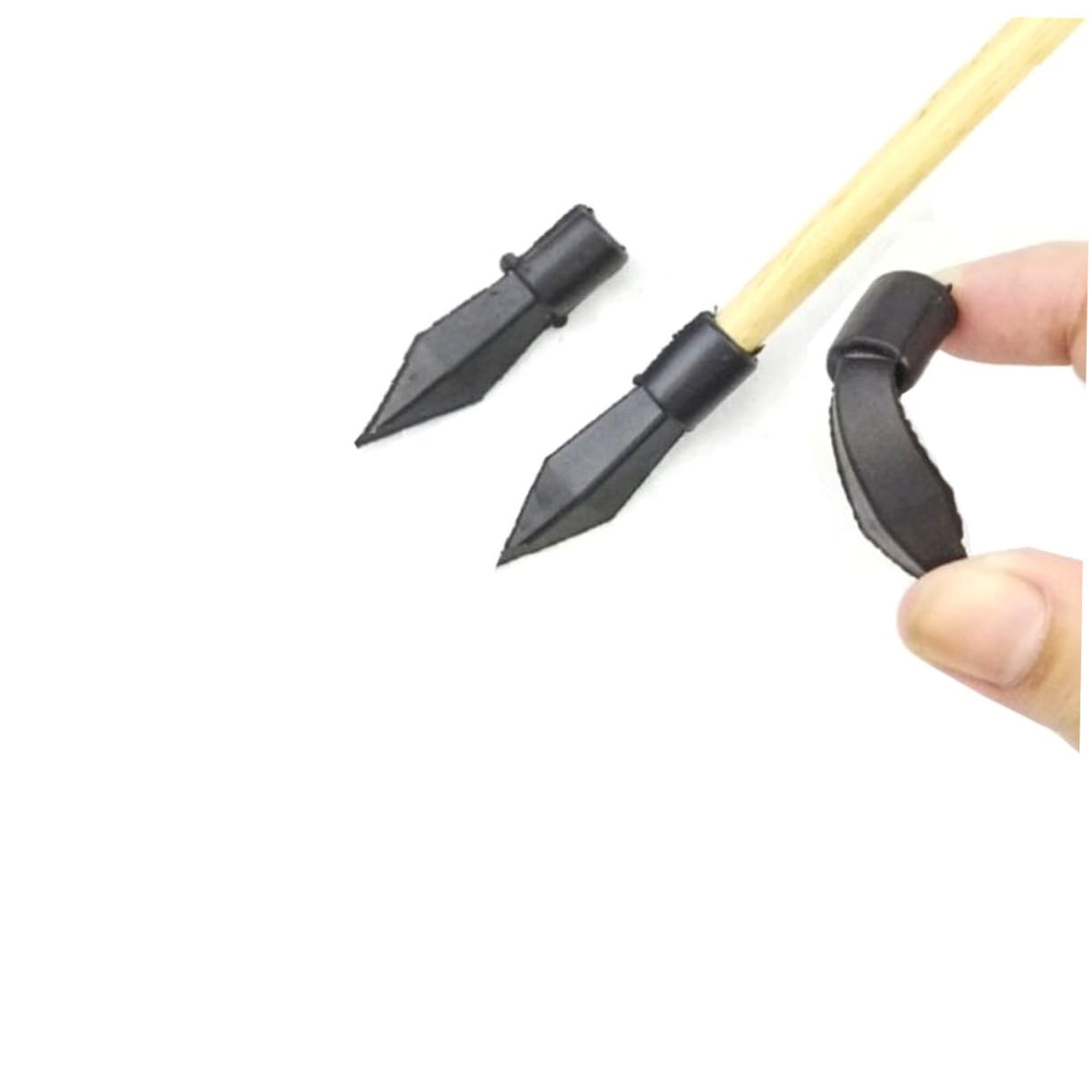 Hemobllo 6pièces Flèches Traditionnelles Bois avec Pointe Caoutchouc Souple pour Jeu De Lancer De Pot Jouet De Chasse Et Entraînement Au Tir Accessoire Arc Sûr pour Garçon Fille Et Adultes