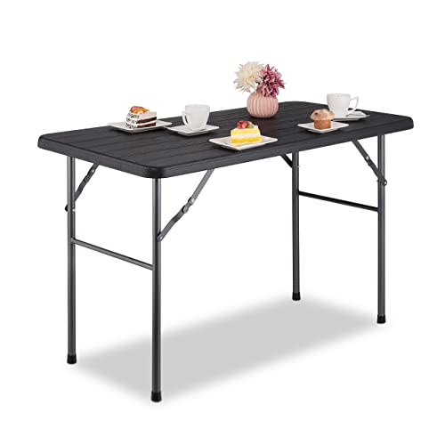 Table de jardin pliante pour optimiser l'espace des petits balcons encombrés - 2