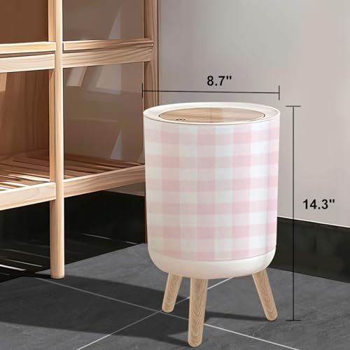 Pequeño bote de basura redondo con tapa y patas de madera miniatura 3