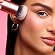 Real Techniques Bubble Blending Make-up-Pinsel, Mehrzweck-Gesichtsbürste für Flüssig-, Creme- und Puderprodukte, einzigartiger Bürstenkopf, synthetische Borsten, vegan und tierversuchsfrei, 1 Stück