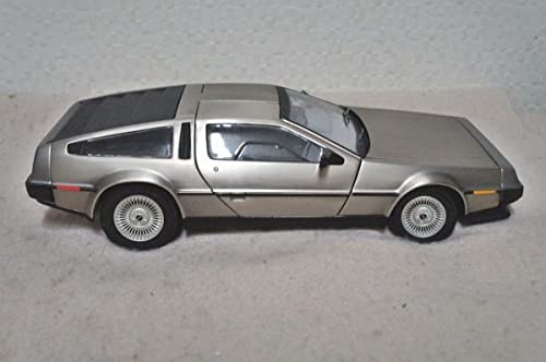 Amazon | SunStar 1981 DELOREAN LK 1/18 ミニカー デロリアン