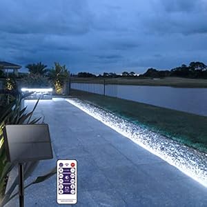 300 LED Bande LED Solaire 10M de Long Bande Lumineuse Solaire 8 Modes avec Minuterie Télécommande Blanc Froid Dimmable Pour L’été,Camping Étanche Pour Patio,Toit,Clôture,Bateau Hippy,Cabanon,Escaliers