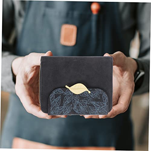 Gatuida Women Pu Leather Clutch Wallet Zipper Closure Floral Print Design Compact Credit Card Holder for Daily Use and Travel4