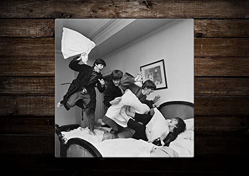 Impression des Beatles – Toile The Pillow Fight – The Beatles, Toile Pillow Fight – Toile encadrée | 30x30cm - Les Beatles, Paul McCartney, John Lennon, RIngo Starr, George Harrison Impression des Beatles - Toile The Pillow Fight - The Beatles, Toile Pillow Fight - Toile encadrée | 30x30cm – Image 8