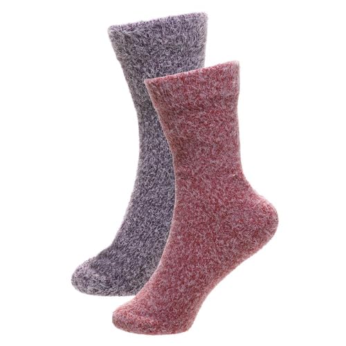 Chaussettes de lit pour l'hiver : vos alliées détente en rose et gris
