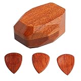 Wooden Guitar Pick Holder, Small Portable Guitar Pick Storage, smoothness Outer layer Finish, Keeps Picks Safe and Organized, Ideal for Musicians, Includes 3 Picks