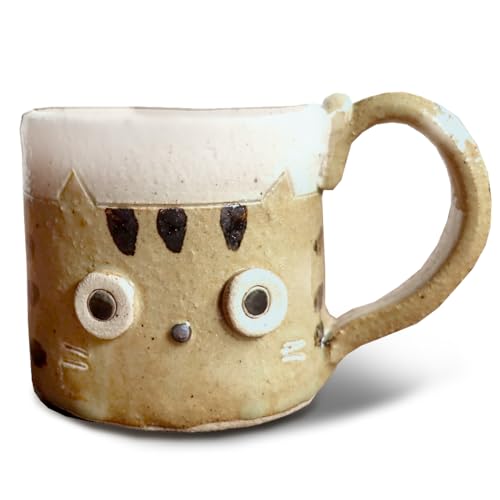 美濃焼 手作り 猫 マグカップ ネコ 素朴 おしゃれ かわいい カフェ 陶器 コーヒーカップ 日本製 立体的 コップ 270ml 猫グッズ 猫好き ギフト 贈り物 プレゼント 可愛い (とらネコ)