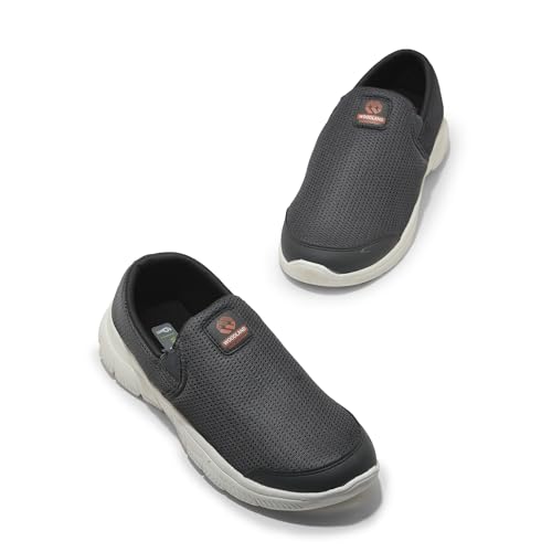Image of Woodland Men's Pull-On Walking Shoe