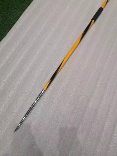 Generic Competition Javelin 600 Gram 50 Meter Steel Tip - Girls High School Track and Field [1 Year Warranty] (Red) (Yellow)