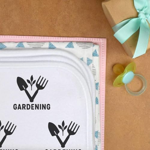 Azeeda 'Gardening Tools Design' Baby Burp/Wash Cloth (BC00034274)3